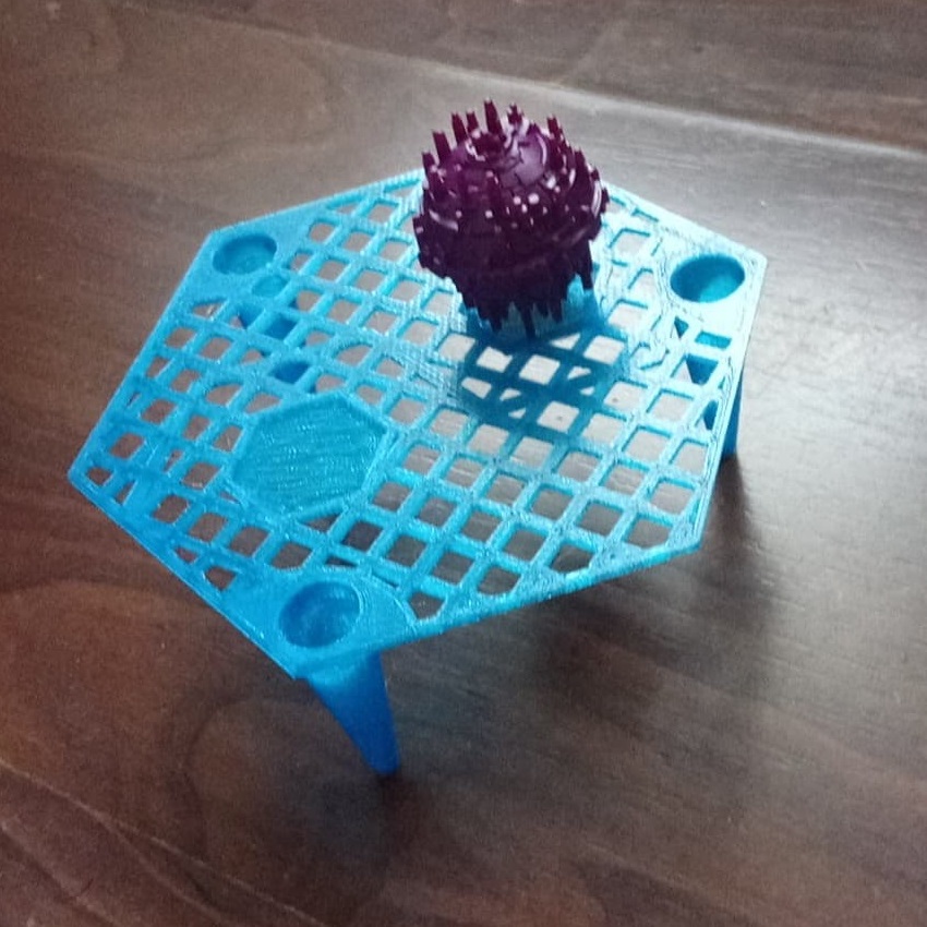 the fleetstands can hold war suns which have irregular bases